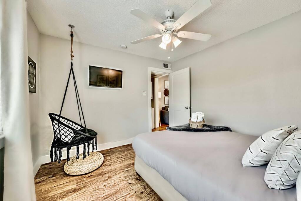 Lovely Flat Near Downtown